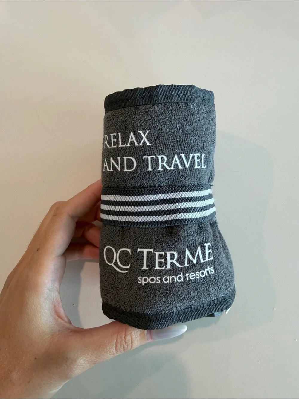 QC TERME spa & resort Towel Bag - bundle set - 'Relax and Travel'